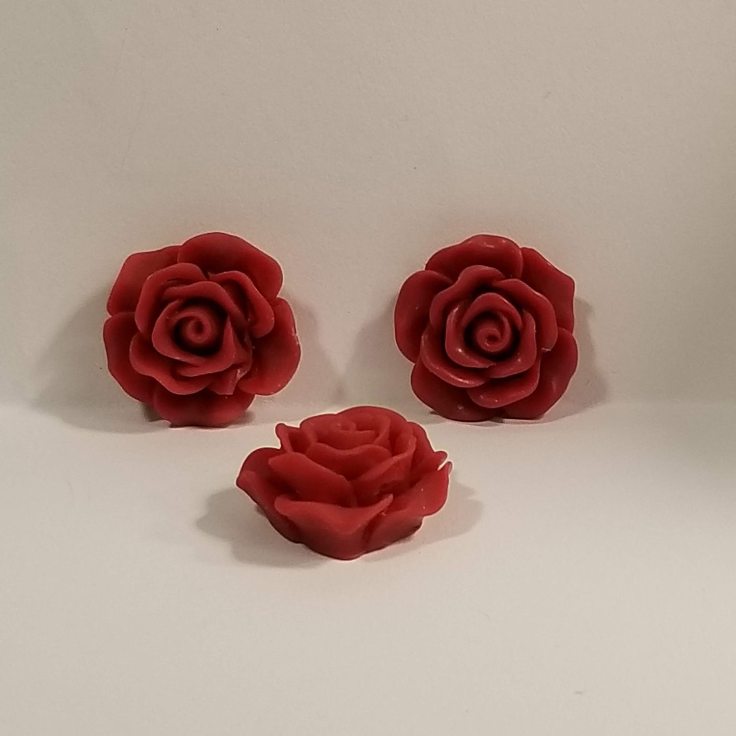 Rose Cover Minders, Vintage colors 20mm