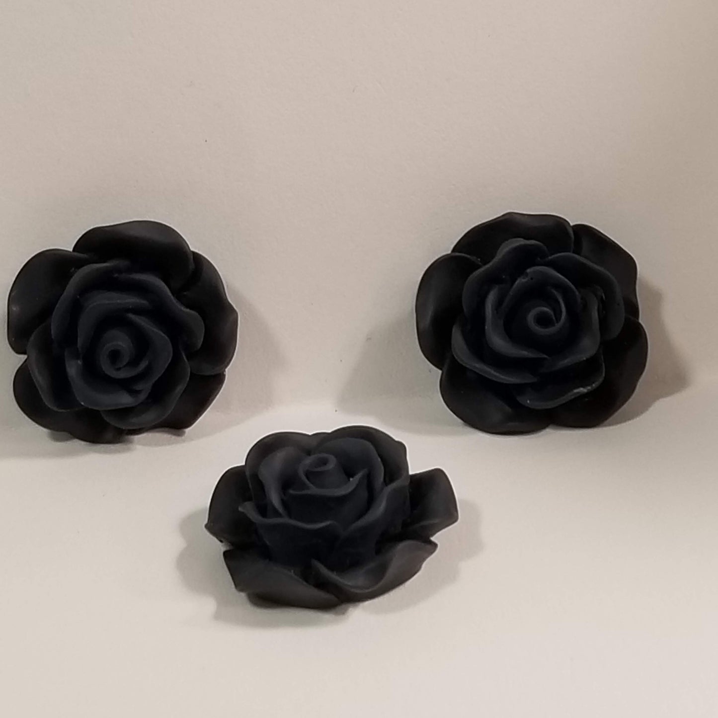 Rose Cover Minders, Vintage colors 20mm