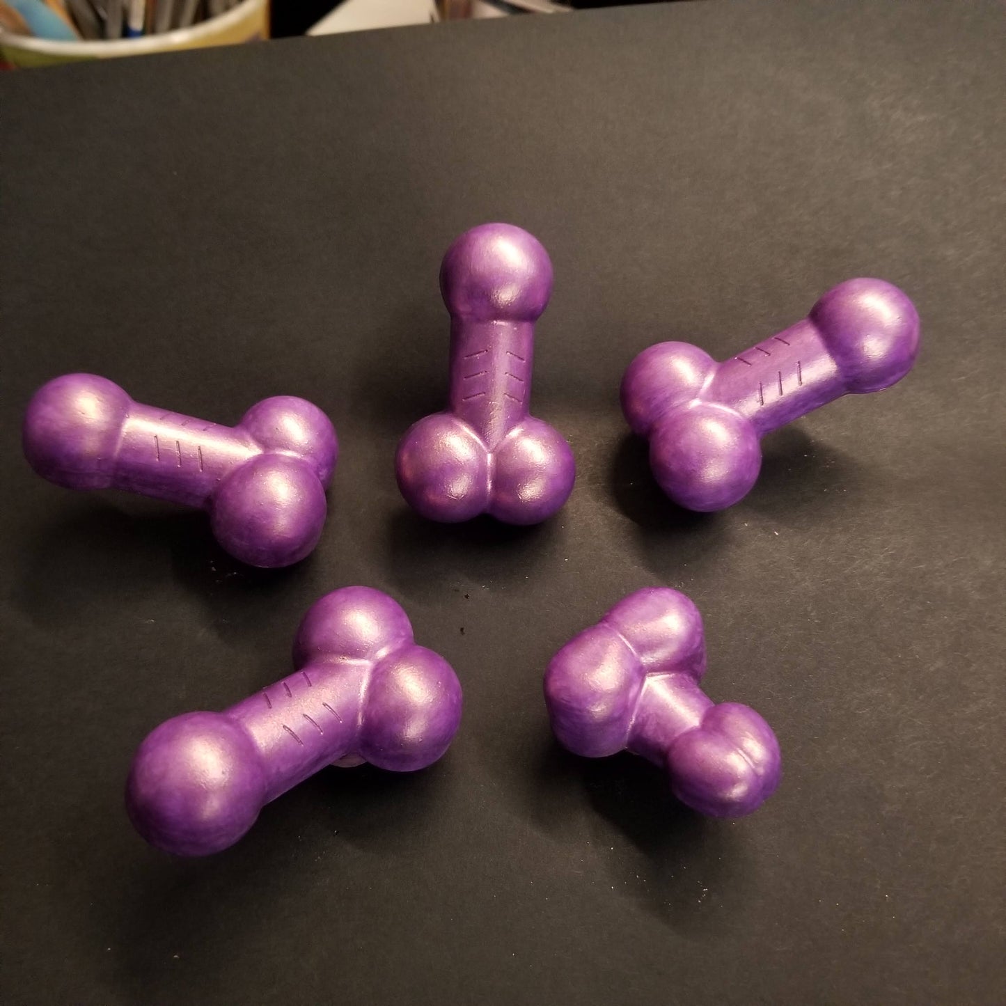 Cover Minder Pete is at your service, a penis shaped cover minder for diamond painting