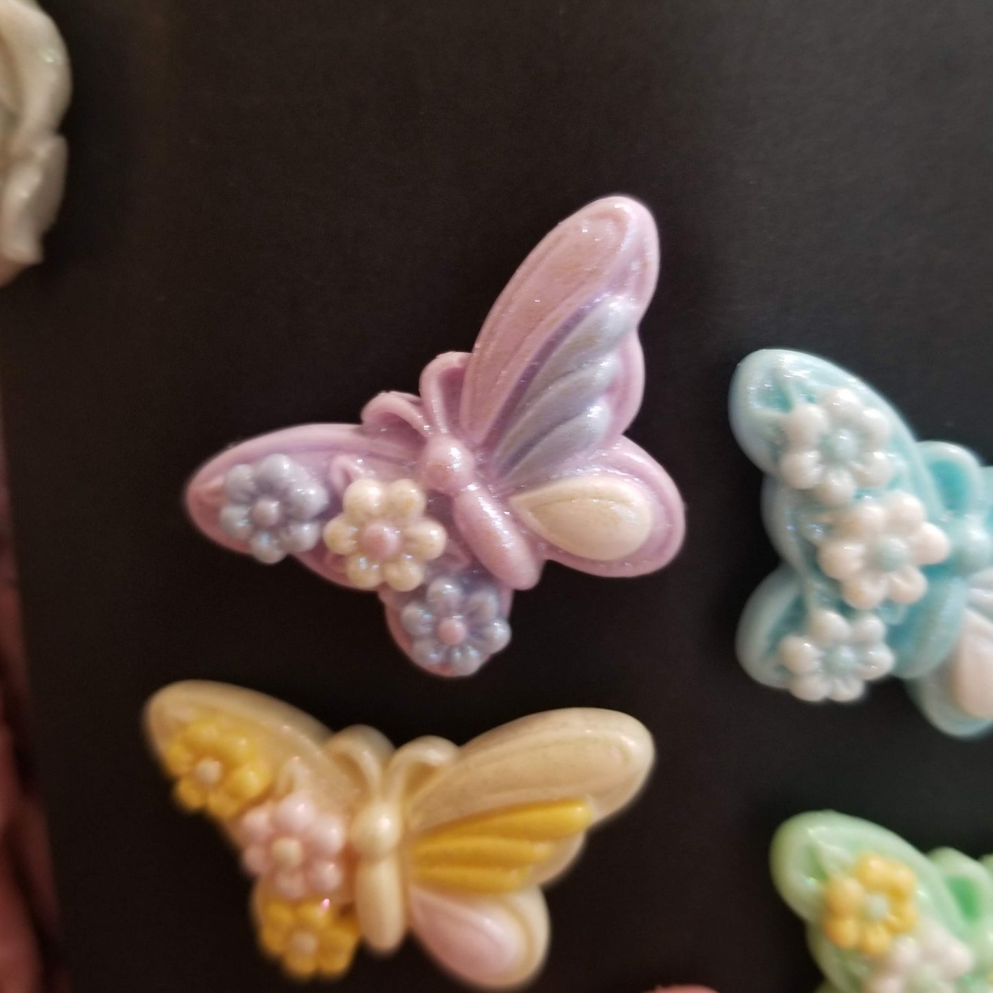 Springtime Butterflies, in Glittery Pastels, Beautiful new cover minders for diamond painting.