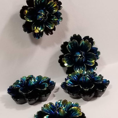 New Style, Camellia Cover Minder, Black with Aurora Borealis Coating 25mm