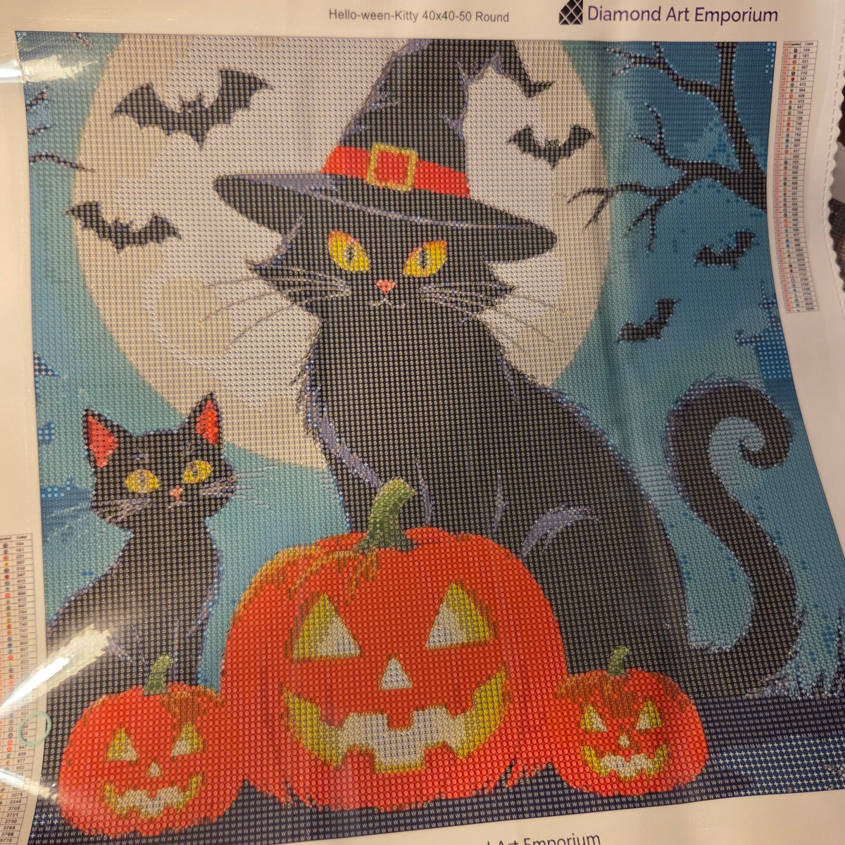 Hello-ween Kitty | Halloween Diamond Painting Event Kit, 40x40cm